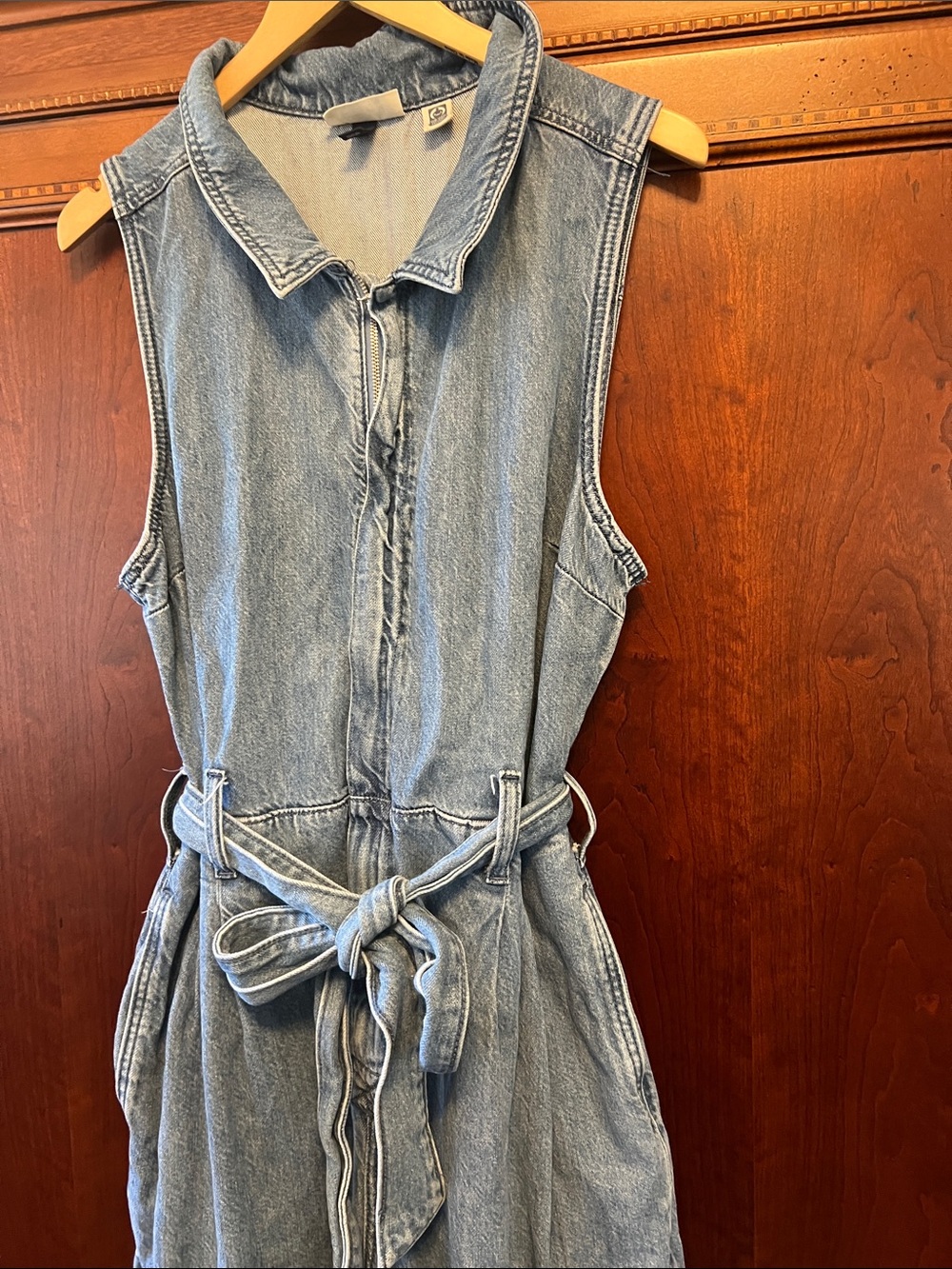 Universal Thread Light Blue Denim Sleeveless Jumpsuit with Waist Tie - Picture 3 of 6